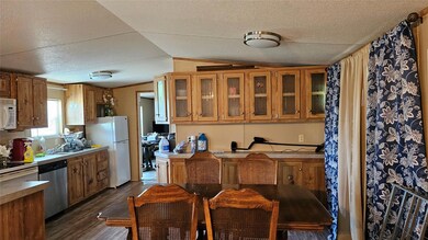 2226 Texas 56, Bonham, TX 75418 - photo 3