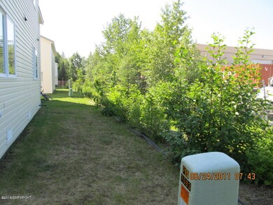 961 Oakridge pic 2