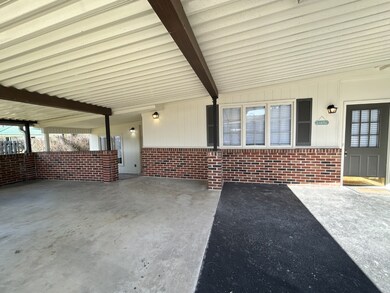 605 Henley St, Manchester, TN 37355 - photo 4