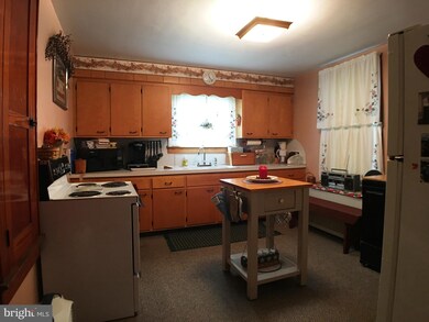 120 S 7th St, Lehighton, PA 18235 - photo 7