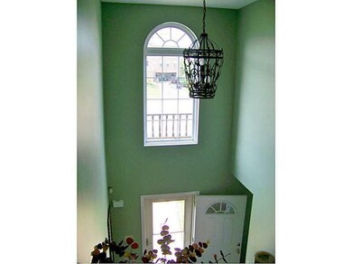 Entry/Foyer.
