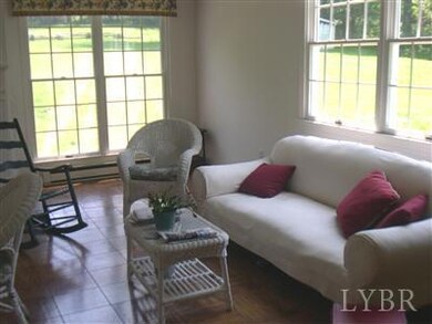 612 Wiggins Spring Rd, Vesuvius, VA 24483 - photo 6