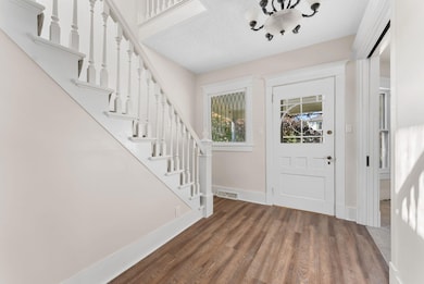 416 E 8th St, Muscatine, IA 52761 - photo 4