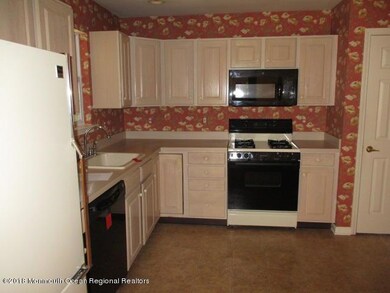 2526 Woodbine Ln, Toms River, NJ 08755 - photo 6