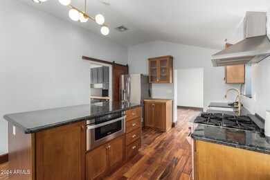 2322 N 14th St, Phoenix, AZ 85006 - photo 7