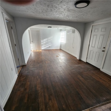 3520 Lou St unit A, Corpus Christi, TX 78405 - photo 2