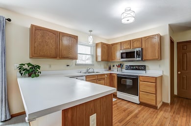 2127 Twin Flower Cir, Grove City, OH 43123 - photo 4