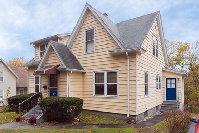 8 Hermitage Ln, Worcester, MA 01605 - photo 2