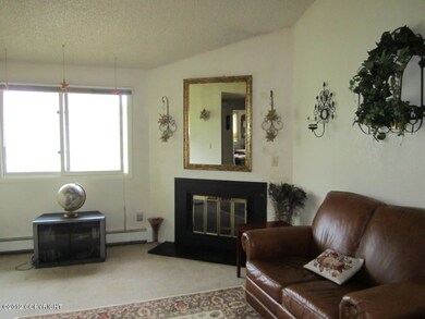 Living Room w/Fireplace