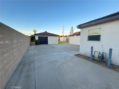 17806 Terry St, Fontana, CA 92336 - photo 2