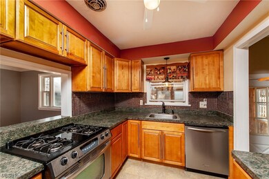 26199 Cranage Rd, Olmsted Falls, OH 44138 - photo 7