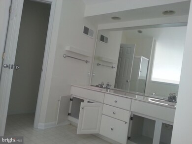 6005 Riddle Walk, Alexandria, VA 22312 - photo 6