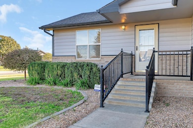 1621 E Winterset Cir, Goddard, KS 67052 - photo 4