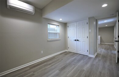 1308 Enid St unit 3, Houston, TX 77009 - photo 7