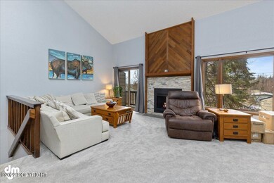 03-Living Room 20220422-DW-5759