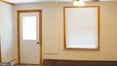 213 Walnut St, Mar Lin, PA 17951 - photo 6