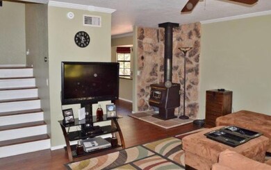 Living Room (1)