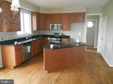 13547 Pulaski Dr, Hagerstown, MD 21742 - photo 5