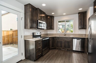 20425 Dixie Ct, Bend, OR 97702 - photo 6