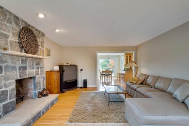 9 Waterbury Ln, North Easton, MA 02356 - photo 5