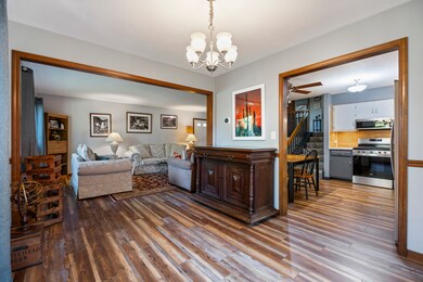 S071 Leonard St, Winfield, IL 60190 - photo 5