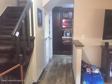 455 Willow Rd E unit 1, Staten Island, NY 10314 - photo 4