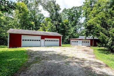 1711 Mcclellan Rd, Xenia, OH 45385 - photo 4