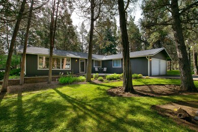 61292 Robin Hood Ln, Bend, OR 97702 - photo 2
