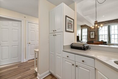 53 Warren St unit 105, Newburyport, MA 01950 - photo 5