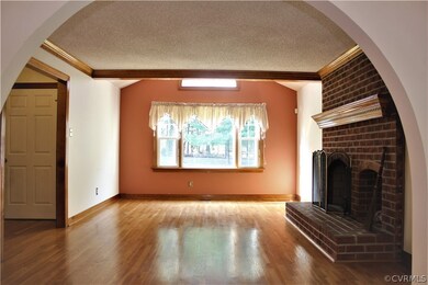 5810 Osterbind Ln, North Chesterfield, VA 23237 - photo 4