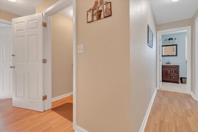 178 Oakland Ave unit 2, New Britain, CT 06053 - photo 4