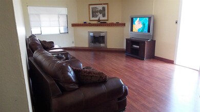 1505 E 16th St, Alamogordo, NM 88310 - photo 2