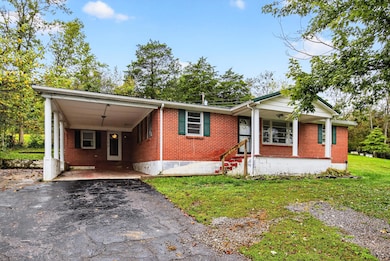 1465 Chenault Bridge Rd, Lancaster, KY 40444 - photo 2