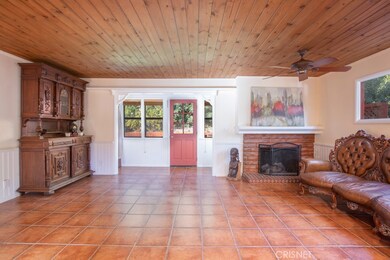 21805 Providencia St, Woodland Hills, CA 91364 - photo 4