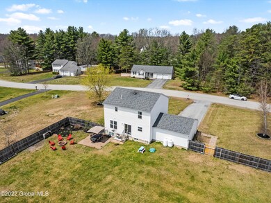 24 Oxford Dr, Saratoga Springs, NY 12866 - photo 5