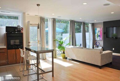 11511 Maple Ridge Rd, Reston, VA 20190 - photo 7