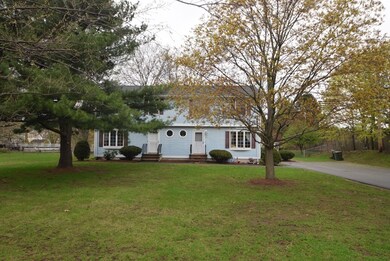 4 Smith Ln unit 1, Woburn, MA 01801 - photo 2