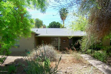 Secluded Hideaway, Only 1 Block to ASU!