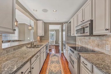 100 Bridgewater Pointe Place #201 (8)