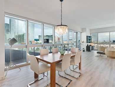 The Martin unit 1109, Las Vegas, NV 89103 - photo 3