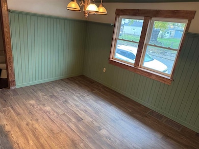 302 SW 4th St, Richmond, IN 47374 - photo 4