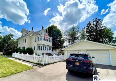 502 W Henley St, Olean, NY 14760 - photo 3