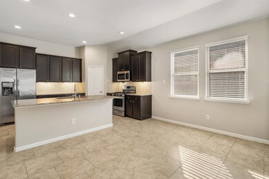 2722 Kaman Ln, Pearland, TX 77581 - photo 7