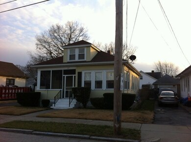 27 Delmar Ave, Providence, RI 02907 - photo 2