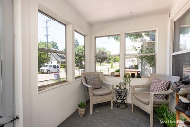 1902 Coit Ave-7