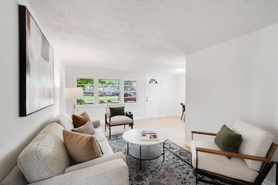 6820 Pleasant Ave, Richfield, MN 55423 - photo 4