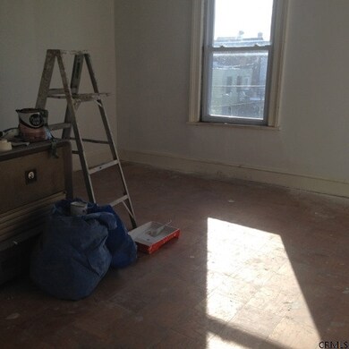 405 Elk St, Albany, NY 12206 - photo 6