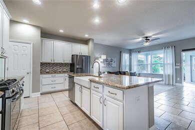 5304 Sagecrest Dr, Lithia, FL 33547 - photo 7