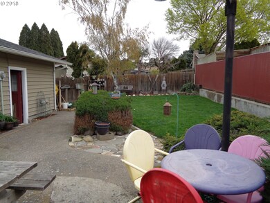 3428 Royal Crest Dr E, the Dalles, OR 97058 - photo 7