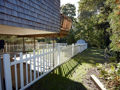 65 Anderson Ave, Warwick, RI 02888 - photo 4